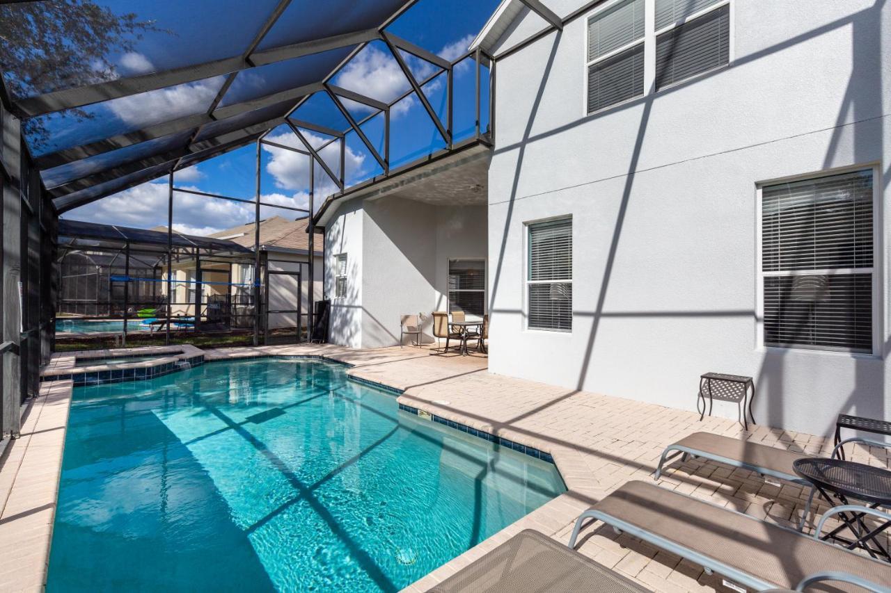 Windsor Dream - 6 Bedroom Pool Holiday home Orlando
