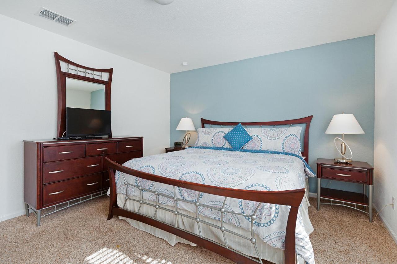 Holiday home Windsor Dream - 6 Bedroom Pool