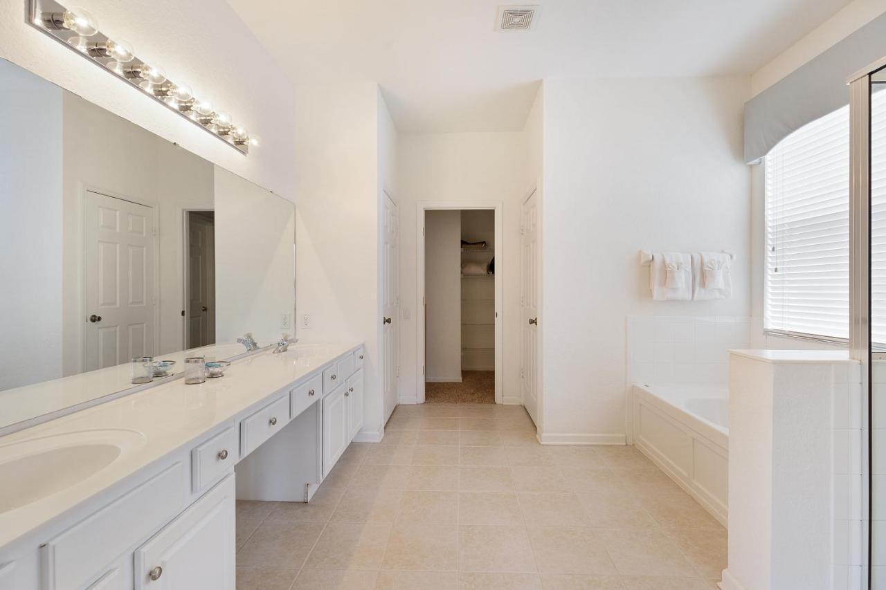 Windsor Dream - 6 Bedroom Pool Holiday home Orlando